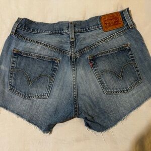 Levi Cutoffs